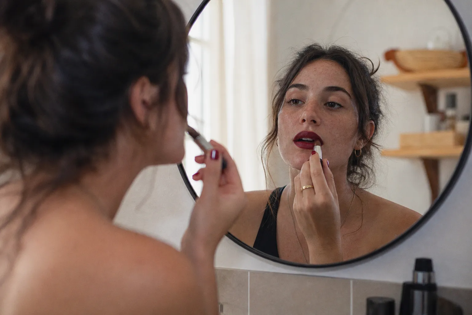 Maquillage automne 2026 : les nouvelles tendances pour un teint naturel et audacieux
